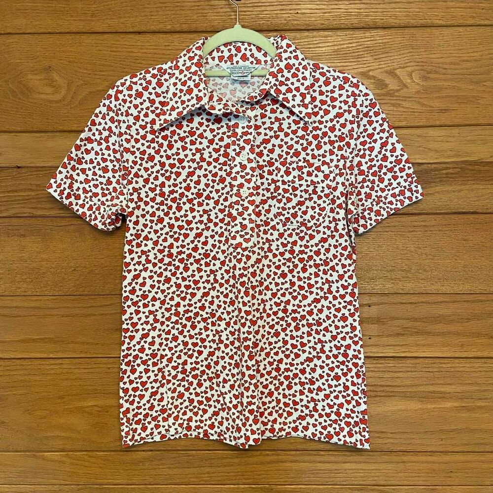 Vintage 70s Sears The Shirt 3 heart novelty print short sleeve henley shirt